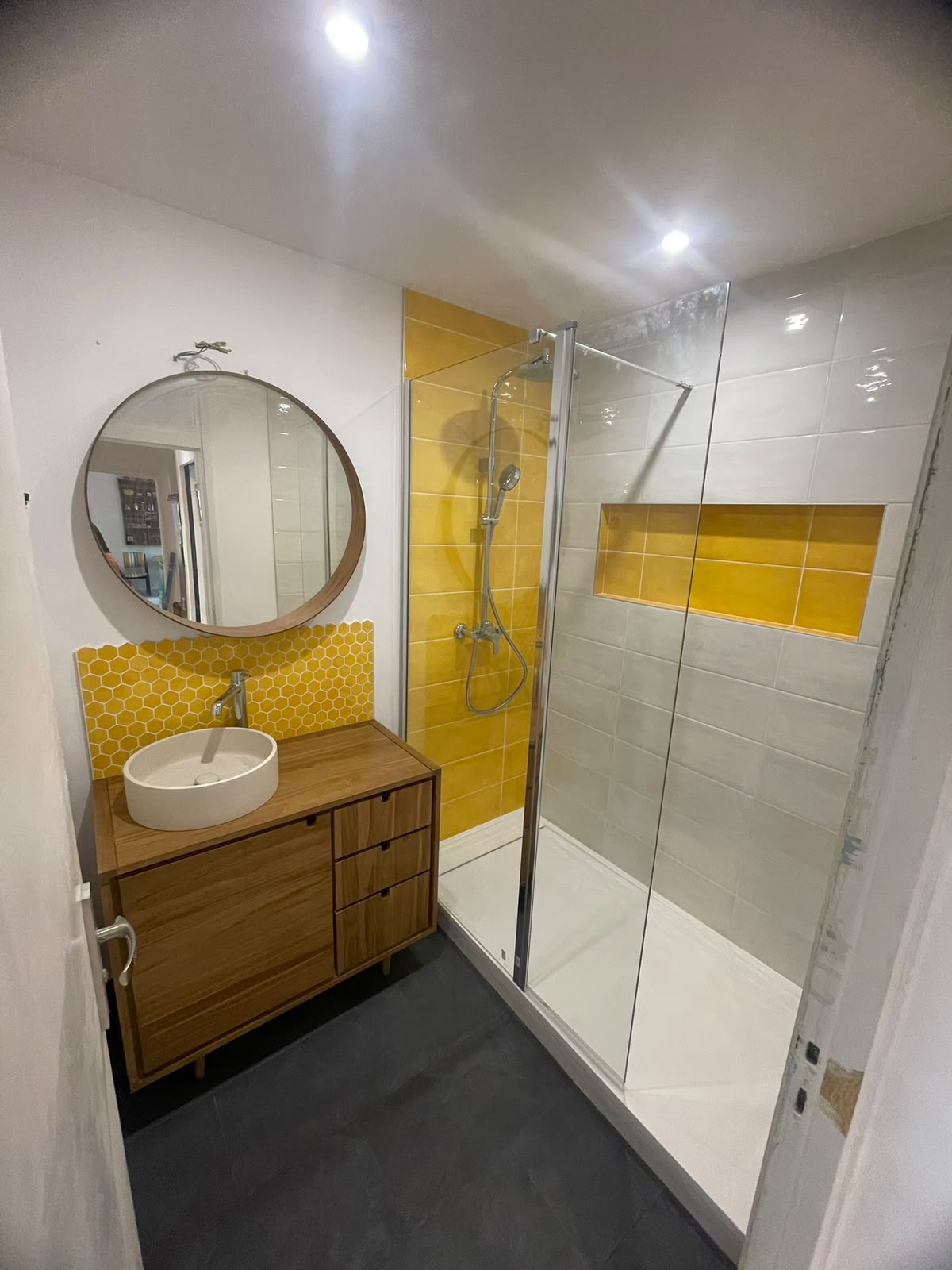 Salle de bain rénovée par Renov'eau